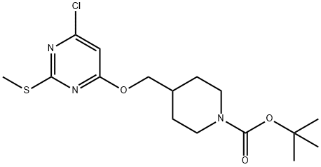 4-(6-Chloro-2-methylsulfanyl-pyrimidin-4-yloxymethyl)-piperidine-1-carboxylic acid tert-butyl ester Struktur