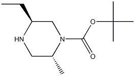 (2R,5S)-tert-butyl 5-ethyl-2-Methylpiperazine-1-carboxylate Struktur