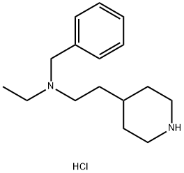 N-Benzyl-N-ethyl-2-(4-piperidinyl)-1-ethanaminedihydrochloride Struktur