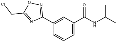 3-[5-(chloromethyl)-1,2,4-oxadiazol-3-yl]-N-isopropylbenzamide Struktur