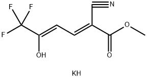 Potassium 5-cyano-1,1,1-trifluoro-6-methoxy-6-oxo-2,4-hexadien-2-olate Struktur