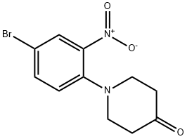 1-(4-bromo-2-nitrophenyl)piperidin-4-one Struktur