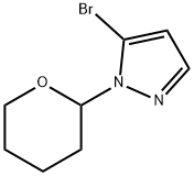 5-BroMo-1-(oxan-2-yl)pyrazole Struktur