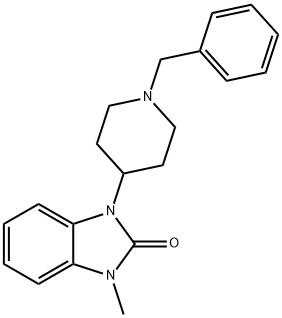 1-Methyl-3-(1-phenylpiperidin-4-yl)-1H-benzo[d]iMidazol-2(3H)-one Struktur