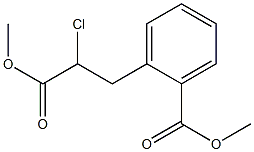 2-(2-Chloro-2-methoxycarbonyl-ethyl)-benzoic acid methyl ester Struktur