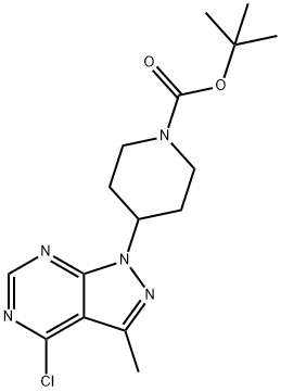 TERT-BUTYL 4-(4-CHLORO-3-METHYL-1H-PYRAZOLO[3,4-D]PYRIMIDIN-1-YL)PIPERIDINE-1-CARBOXYLATE Struktur