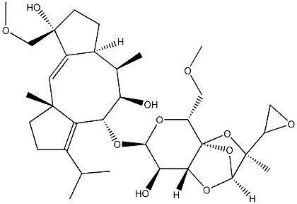 Dicyclopenta[a,d]cyclooctene-5,9-diol,1,2,4,5,6,6a,7,8,9,10a-decahydro-9-(methoxymethyl)-6,10a-dimethyl-3-(1-methylethyl)-4-[[(2S,3S,4aS,5R,7S,8R,8aR)-tetrahydro-8-hydroxy-5-(methoxymethyl)-3-methyl-3-[(2S)-2-oxiranyl]-7H-2,4a-epoxy-5H-pyrano[3,4-b]-1,4-dioxin-7-yl]oxy]-,(4R,5R,6R,6aS,9R,10aR)- Struktur