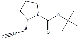 (S)-2-Isocyanomethyl-pyrrolidine-1-carboxylic acid tert-butyl ester Struktur