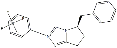 (5R)-6,7-dihydro-2-phenyl-5-(phenylmethyl)-5H-Pyrrolo[2,1-c]-1,2,4-triazolium  tetrafluoroborate Struktur