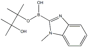 1-methyl-1H-benzo[d]imidazol-2-ylboronic acid pinacol ester Struktur