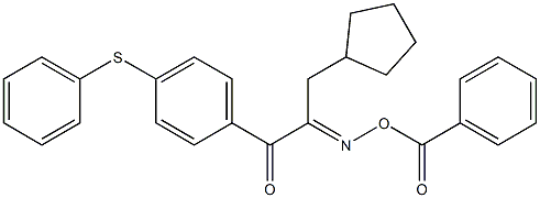 1-[4-(Phenylthio)phenyl]-3-cyclopentyl propane-1,2-dione-2-(o-benzoyloxime)
 Struktur