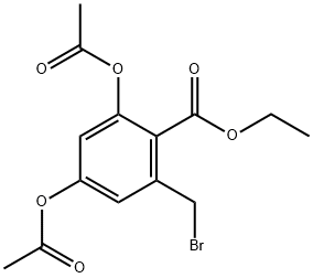 5-(Bromomethyl)-4-(ethoxycarbonyl)-1,3-phenylene diacetate Struktur