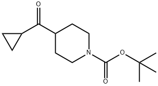 tert-butyl 4-(cyclopropanecarbonyl)piperidine-1-carboxylate Struktur