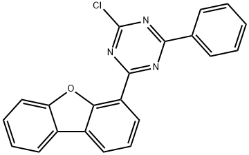 2-Chloro-4-dibenzofuran-4-yl-6-phenyl-[1,3,5]triazine Struktur