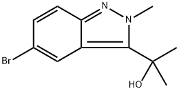 2-(5-bromo-2-methyl-2H-indazol-3-yl)propan-2-ol Struktur