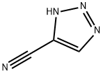 1H-1,2,3-Triazole-4-carbonitrile Struktur