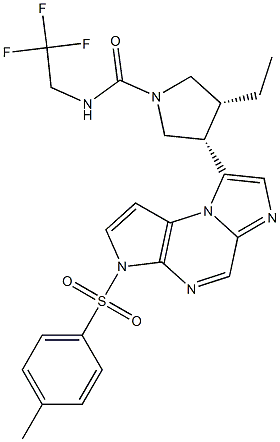 cis-3-ethyl-4-(3-tosyl-3H-imidazo[1,2-a]pyrrolo[2,3-e]pyrazin-8-yl)-N-(2,2,2-trifluoroethyl)pyrrolidine-1-carboxamide Struktur