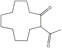 2-acetylcyclododecanone Struktur