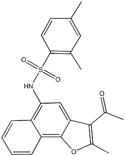 N-(3-acetyl-2-methylnaphtho[1,2-b]furan-5-yl)-2,4-dimethylbenzenesulfonamide Struktur