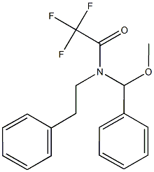 2,2,2-trifluoro-N-[methoxy(phenyl)methyl]-N-(2-phenylethyl)acetamide Struktur