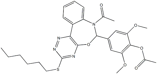 4-[7-acetyl-3-(hexylsulfanyl)-6,7-dihydro[1,2,4]triazino[5,6-d][3,1]benzoxazepin-6-yl]-2,6-dimethoxyphenyl acetate Struktur