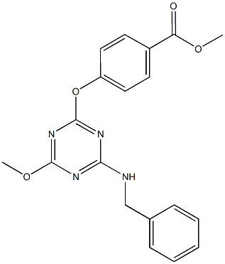 methyl 4-{[4-(benzylamino)-6-methoxy-1,3,5-triazin-2-yl]oxy}benzoate Struktur