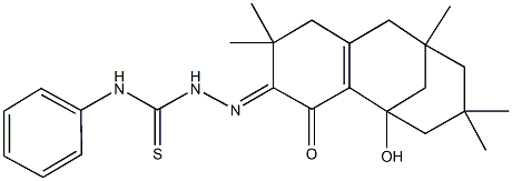 1-hydroxy-5,5,9,11,11-pentamethyltricyclo[7.3.1.0~2,7~]tridec-2(7)-ene-3,4-dione 4-(N-phenylthiosemicarbazone) Struktur