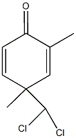 4-(dichloromethyl)-2,4-dimethyl-2,5-cyclohexadien-1-one Struktur