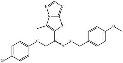 (E)-{2-[(4-chlorophenyl)sulfanyl]-1-{6-methyl-[1,2,4]triazolo[3,2-b][1,3]thiazol-5-yl}ethylidene}[(4-methoxyphenyl)methoxy]amine Struktur