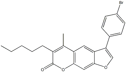 3-(4-bromophenyl)-5-methyl-6-pentylfuro[3,2-g]chromen-7-one Struktur