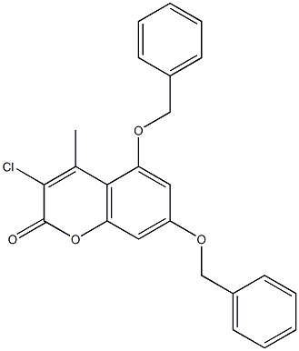 3-chloro-4-methyl-5,7-bis(phenylmethoxy)chromen-2-one Struktur