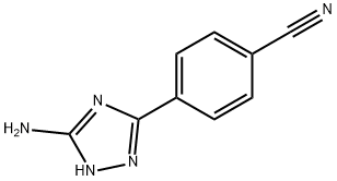 4-(5-amino-4H-1,2,4-triazol-3-yl)benzonitrile Struktur