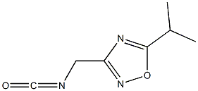 1,2,4-Oxadiazole,3-(isocyanatomethyl)-5-(1-methylethyl)-(9CI) Struktur