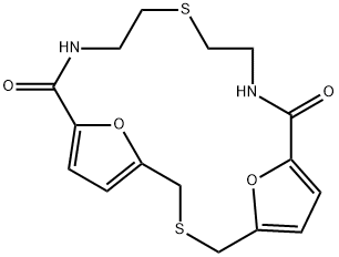 21,22-Dioxa-3,13-dithia-10,16-diazatricyclo[16.2.1.15,8]docosa-5,7,18,20(1)-tetrene-9,17-dione Struktur