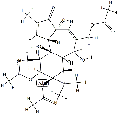 5H-Cyclopropa[3,4]benz[1,2-e]azulen-5-one, 9,9a-bis(acetyloxy)-3-[(ace tyloxy)methyl]-1,1a,1b,2,4a,7a,7b,8,9,9a-decahydro-2,4a,7b-trihydroxy- 1,1,6,8-tetramethyl-, [1aR-(1aalpha,1bbeta,2beta,4abeta,7aalpha,7balph a,8alpha,9beta,9aalpha)]- Struktur