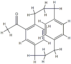 6-Acetyltricyclo[10.2.2.25,8]octadeca-1(14),5,7,12,15,17-hexaene Struktur