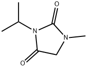 2,4-Imidazolidinedione,1-methyl-3-(1-methylethyl)-(9CI) Struktur