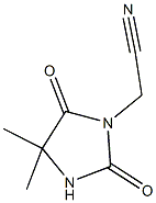 (4,4-DIMETHYL-2,5-DIOXOIMIDAZOLIDIN-1-YL)ACETONITRILE Struktur