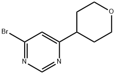 4-Bromo-6-(4-tetrahydropyranyl)pyrimidine Struktur