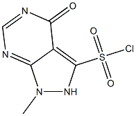 1-methyl-4-oxo-2,4-dihydro-1H-pyrazolo[3,4-d]pyrimidine-3-sulfonyl chloride Struktur