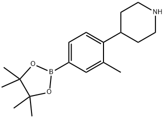 4-(2-methyl-4-(4,4,5,5-tetramethyl-1,3,2-dioxaborolan-2-yl)phenyl)piperidine Struktur