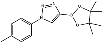 4-(4,4,5,5-tetramethyl-1,3,2-dioxaborolan-2-yl)-1-(p-tolyl)-1H-1,2,3-triazole Struktur