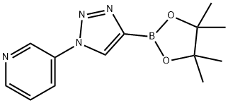 3-(4-(4,4,5,5-tetramethyl-1,3,2-dioxaborolan-2-yl)-1H-1,2,3-triazol-1-yl)pyridine Struktur