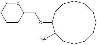 2-(oxan-2-ylmethoxy)cyclododecan-1-amine Struktur