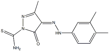 4-[(Z)-2-(3,4-dimethylphenyl)hydrazono]-3-methyl-5-oxo-1H-pyrazole-1(5H)-carbothioamide Struktur