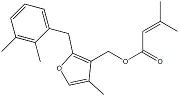 4-Methyl-2-(2,3-dimethylbenzyl)-3-[[(3-methyl-2-butenoyl)oxy]methyl]furan Struktur