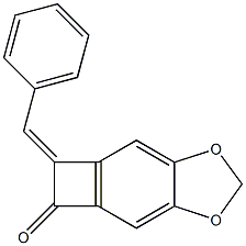 3,4-Methylenedioxy-8-[(E)-benzylidene]bicyclo[4.2.0]octa-1(6),2,4-trien-7-one Struktur