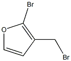 2-Bromo-3-(bromomethyl)furan Struktur