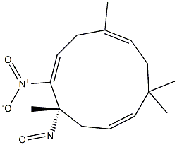 (1S,2E,5E,9E)-1-Nitroso-2-nitro-1,5,8,8-tetramethyl-2,5,9-cycloundecatriene Struktur