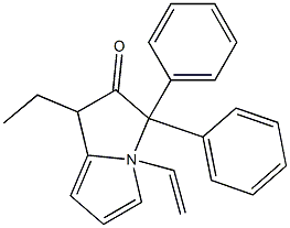 4-Ethenyl-1-ethyl-3,3-diphenyl-2-pyrrolizinone Struktur